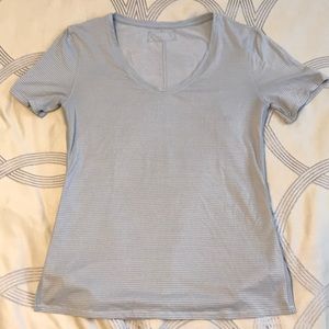 lululemon short sleeve tee